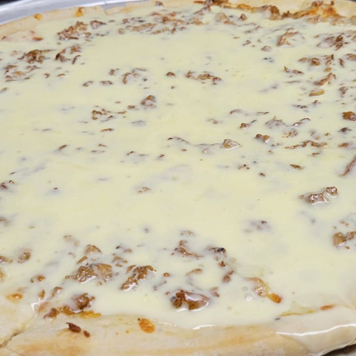 Alfredo Chicken Pizza.