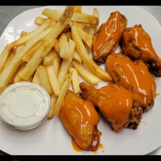 Wings & Fries .drink
